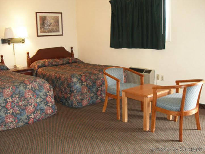 Red Carpet Inn - Allentown Oda fotoğraf